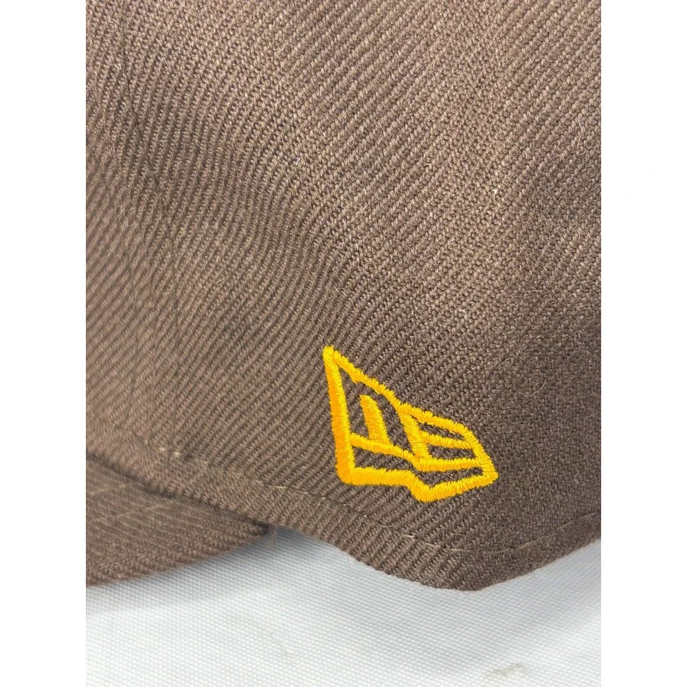 Wyoming Cowboys 59FIFTY Fitted Baseball Hat Cap Mens Brown 7 1/4 NWT New Era